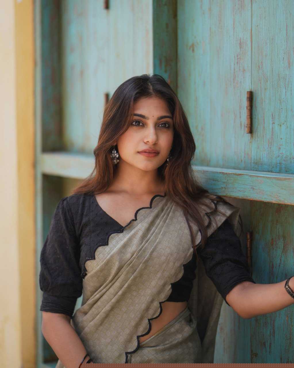 Cotton RIN197 7105 Sarees Wholesale Fancy Sarees Cutwork Saree Cotton Sarees Office Wear Sarees