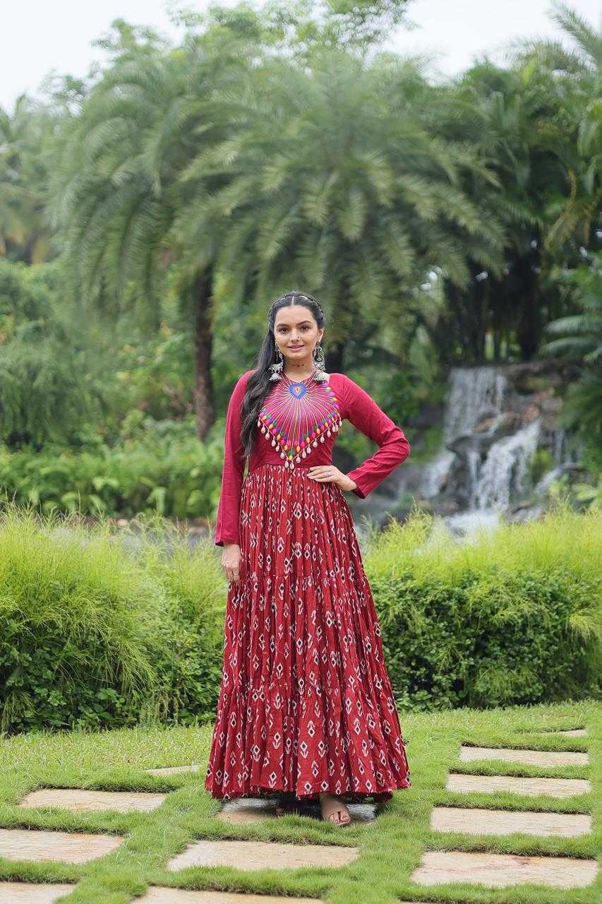 Cotton RIN197 Designer Printed Gown Gowns Wholesale Printed Gowns Anarkali Gown Party Gowns Long Gowns