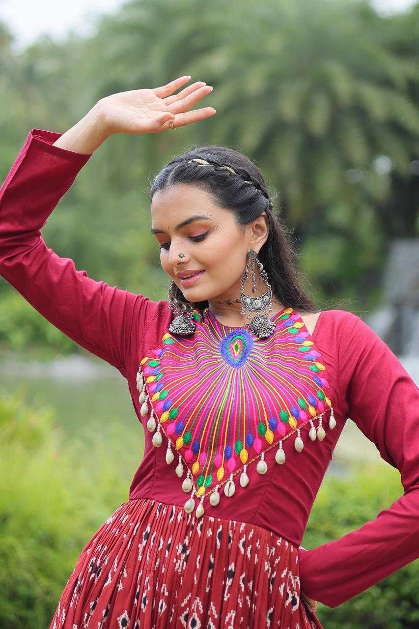 Cotton RIN197 Designer Printed Gown Gowns Wholesale Printed Gowns Anarkali Gown Party Gowns Long Gowns