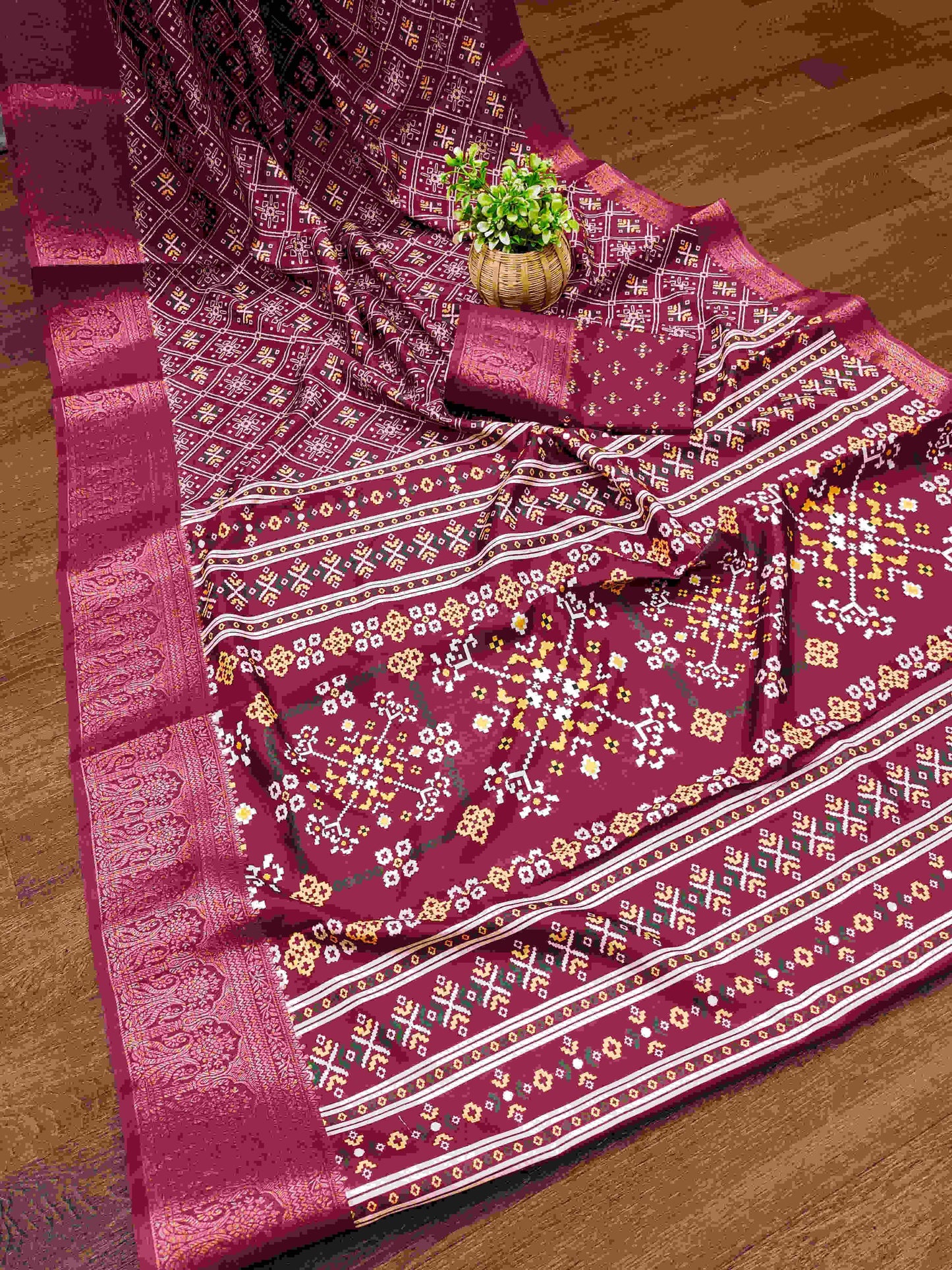 Kanjivaram Silk RIN145 MAHIRA Silk Sarees Wholesale Dola Silk Sarees Kanjeevaram Sarees Printed Silk Saree