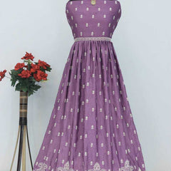 Chinon Silk RIN131 10136 Suits & Dresses Wholesale Ladies Suits Embroidery Suits Wedding Suits