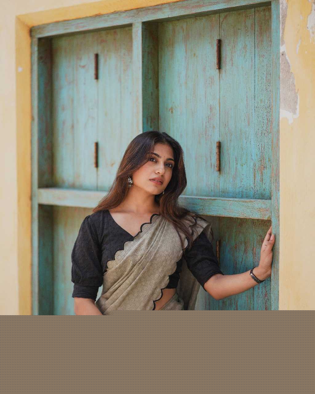 Cotton RIN197 7105 Sarees Wholesale Fancy Sarees Cutwork Saree Cotton Sarees Office Wear Sarees