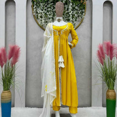 GEORGETTE RIN169 - 5584 SUIT WHOLESALE ALIA CUT,ANARKALI,GEORGETTE SUIT