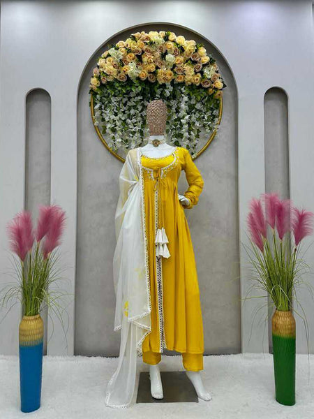 GEORGETTE RIN169 - 5584 SUIT WHOLESALE ALIA CUT,ANARKALI,GEORGETTE SUIT