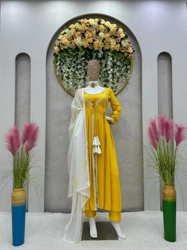 GEORGETTE RIN169 - 5584 SUIT WHOLESALE ALIA CUT,ANARKALI,GEORGETTE SUIT