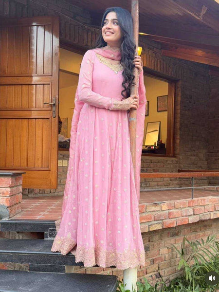 Georgette RIN197 4576 Suits & Dresses Wholesale Embroidery Suits Party wear suits Wedding Suits