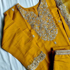 Heavy Roman Silk RIN131 DT-23 Suits & Dresses Wholesale Alia Cut Suits Designer Suits Embroidered Suits