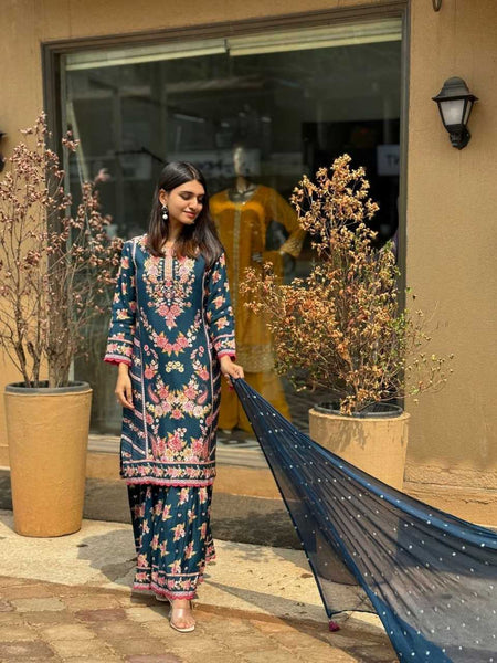 Slub Reyon Suits & Dresses Wholesale Ladies Suits Palazzo Suit Handwork Suits