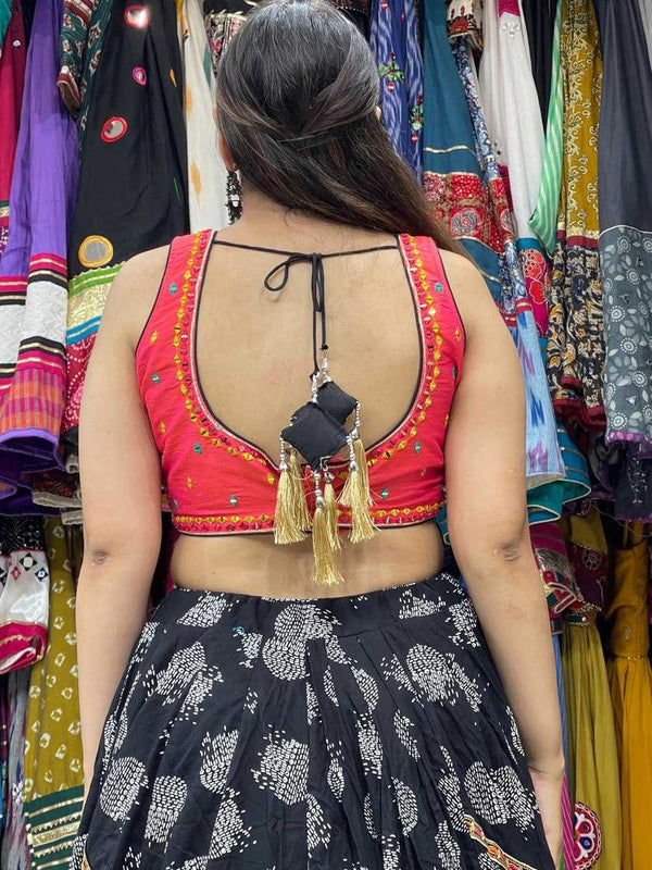 Soft Cotton KESH444 BLACK BEAUTY 3 Lehengas Wholesale Designer Lehenga Fancy Lehenga Chaniya Choli Floral Lehenga