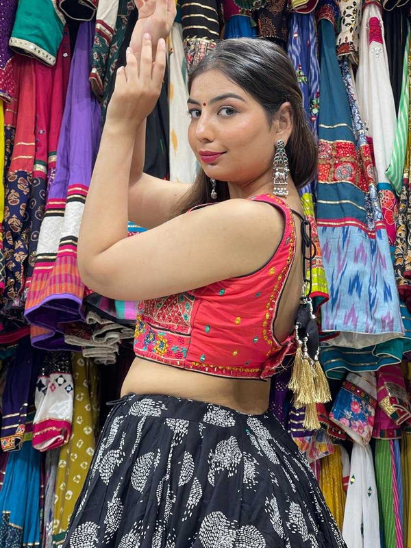 Soft Cotton KESH444 BLACK BEAUTY 3 Lehengas Wholesale Designer Lehenga Fancy Lehenga Chaniya Choli Floral Lehenga